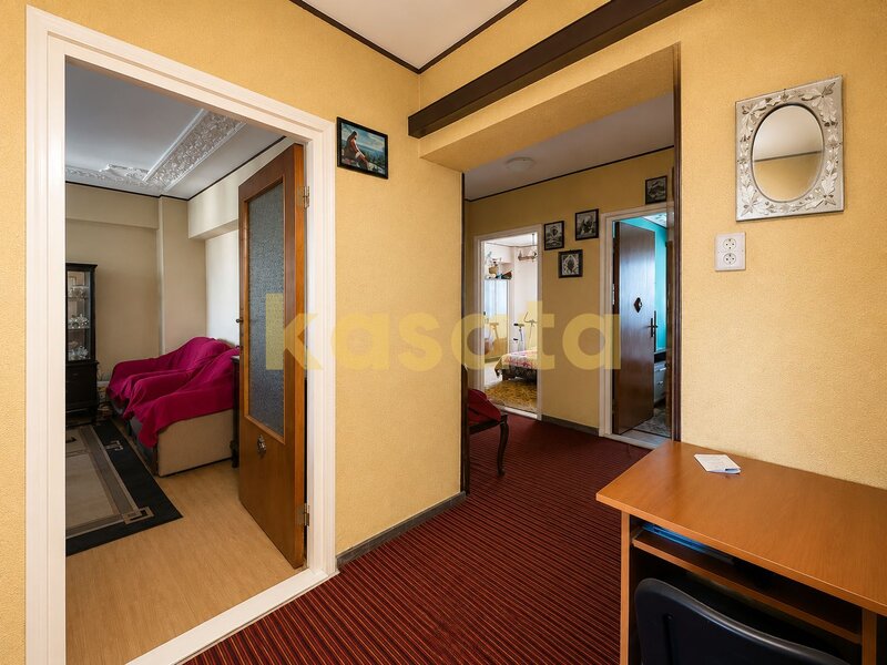 Pantelimon, Mega Mall, apartament 3 camere, 78 mp, 1976, etaj 6/12.